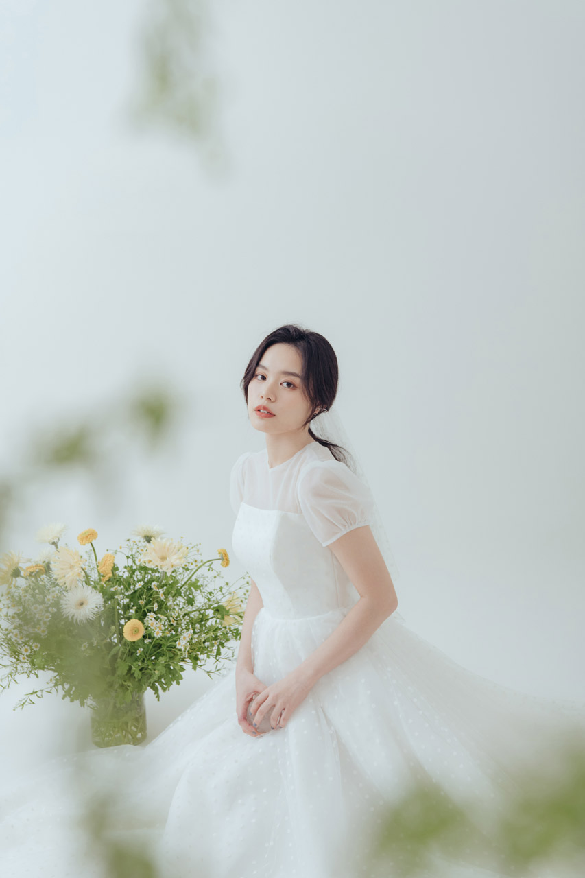 線上禮服 | Bride Collection | A-V078 | 攝影：蕭以姍 Moei Photography