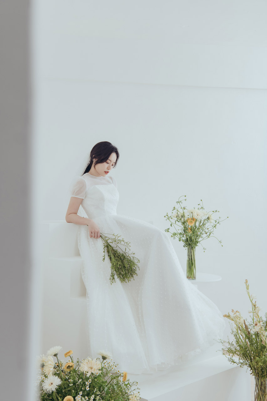 線上禮服 | Bride Collection | A-V078 | 攝影：蕭以姍 Moei Photography